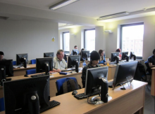 Sala de computadores IBAT College